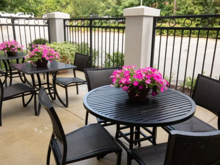 holiday-inn-hotel-and-suites-cary-5656957350-4x3-1